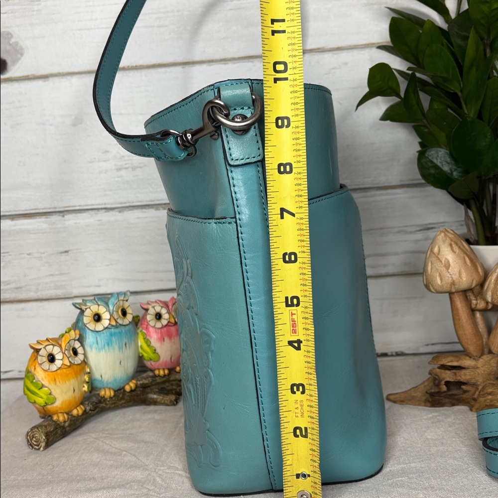 Patricia Nash Teal Tooled Embossed Shoulder Bag - Picture 10 of 11
